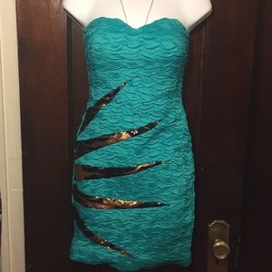 Sunburst mermaid mini dress